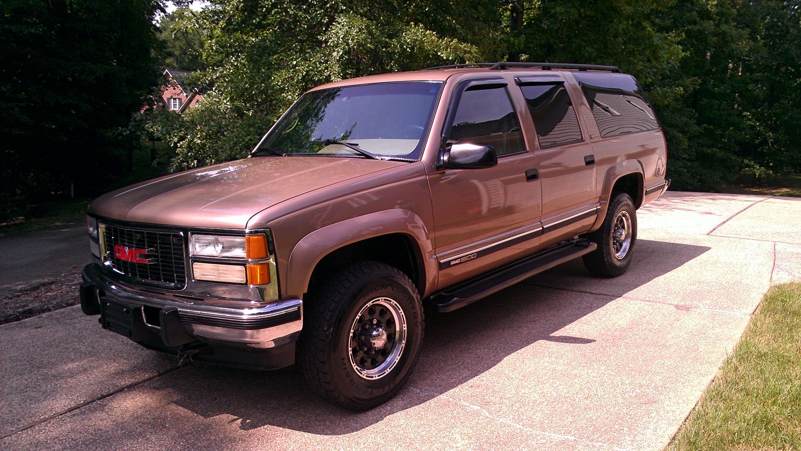 Chevrolet suburban diesel