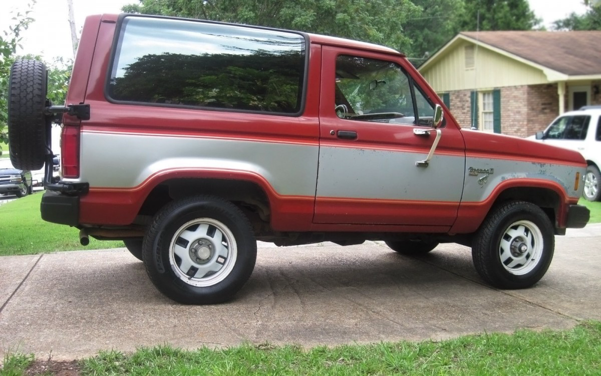 Ford Bronco 1982 4x4