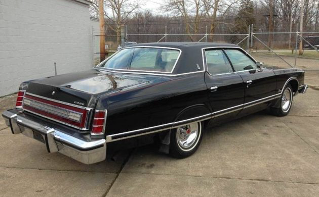 Still Big 1978 Ford Ltd Landau