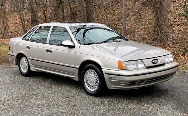 Super High Output: 1990 Ford Taurus SHO – Barn Finds