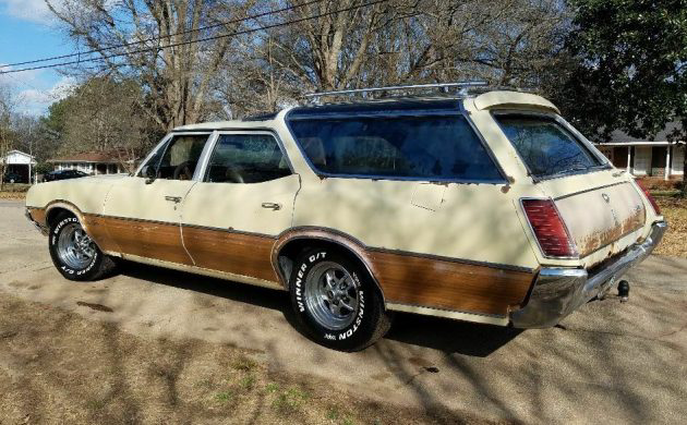 Krate Included? 1970 Oldsmobile Vista Cruiser