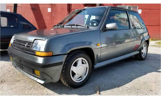 Muscular Le Car 1990 Renault 5 Gt Turbo Barn Finds