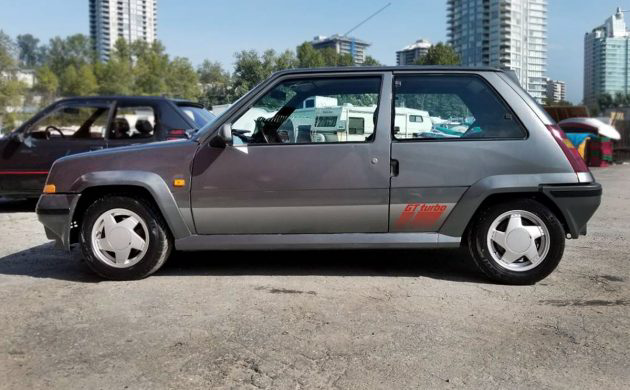 Muscular Le Car 1990 Renault 5 Gt Turbo Barn Finds