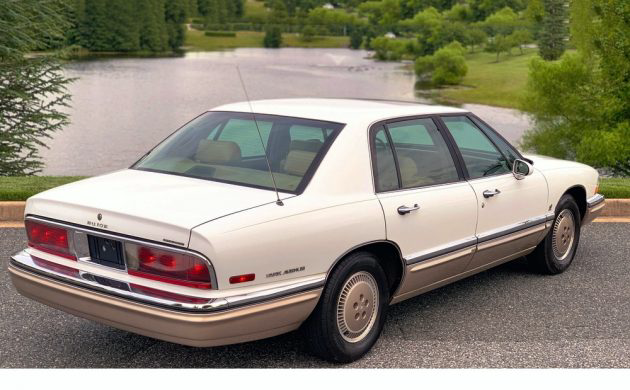 32K Mile Supercharged 1995 Buick Park Avenue Ultra