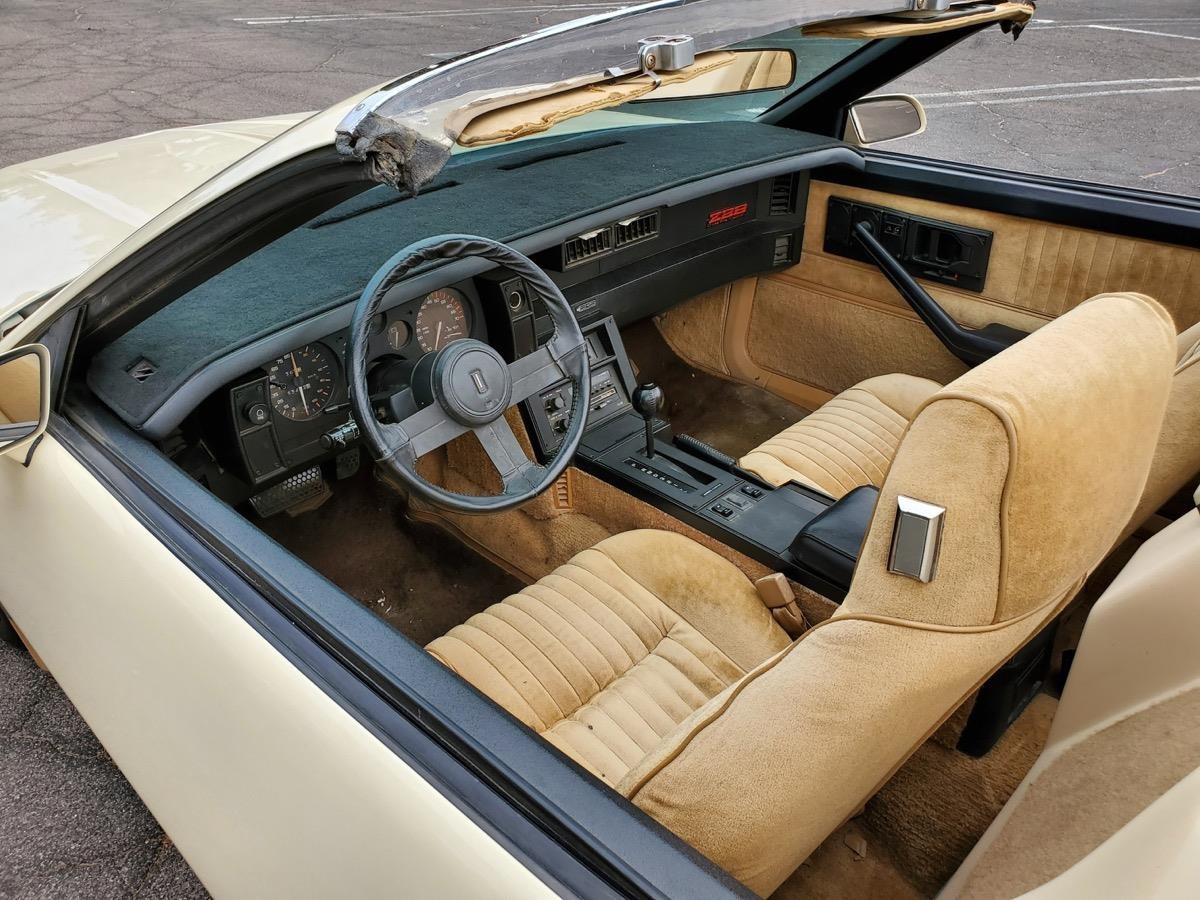 1983 Chevrolet Camaro Z28 Autoform Speedster Interior Barn Finds