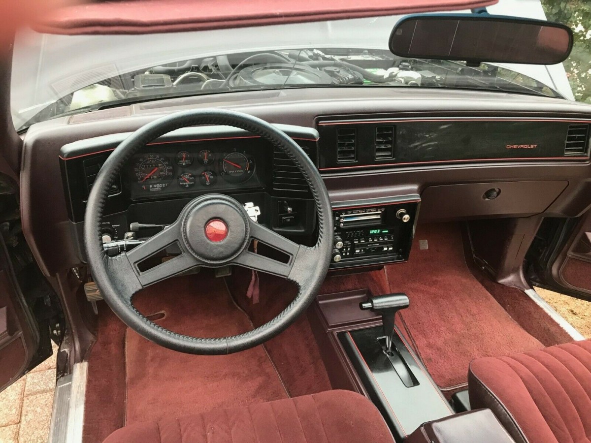 1988 Chevrolet Monte Carlo SS Interior