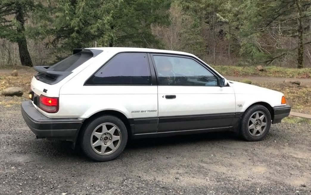 Mazda 323 gtx