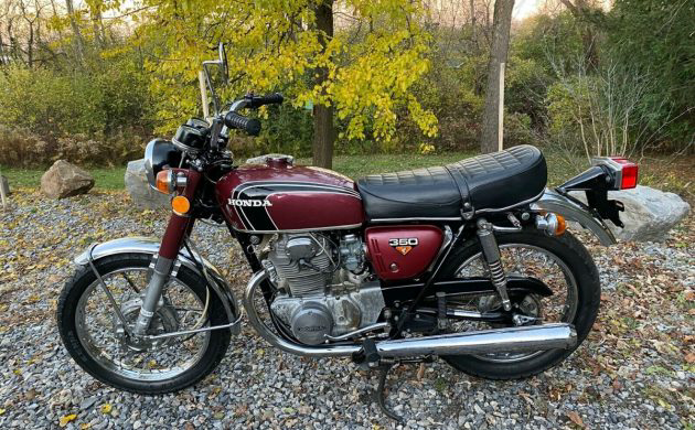 Original Paint: 1972 Honda CB350