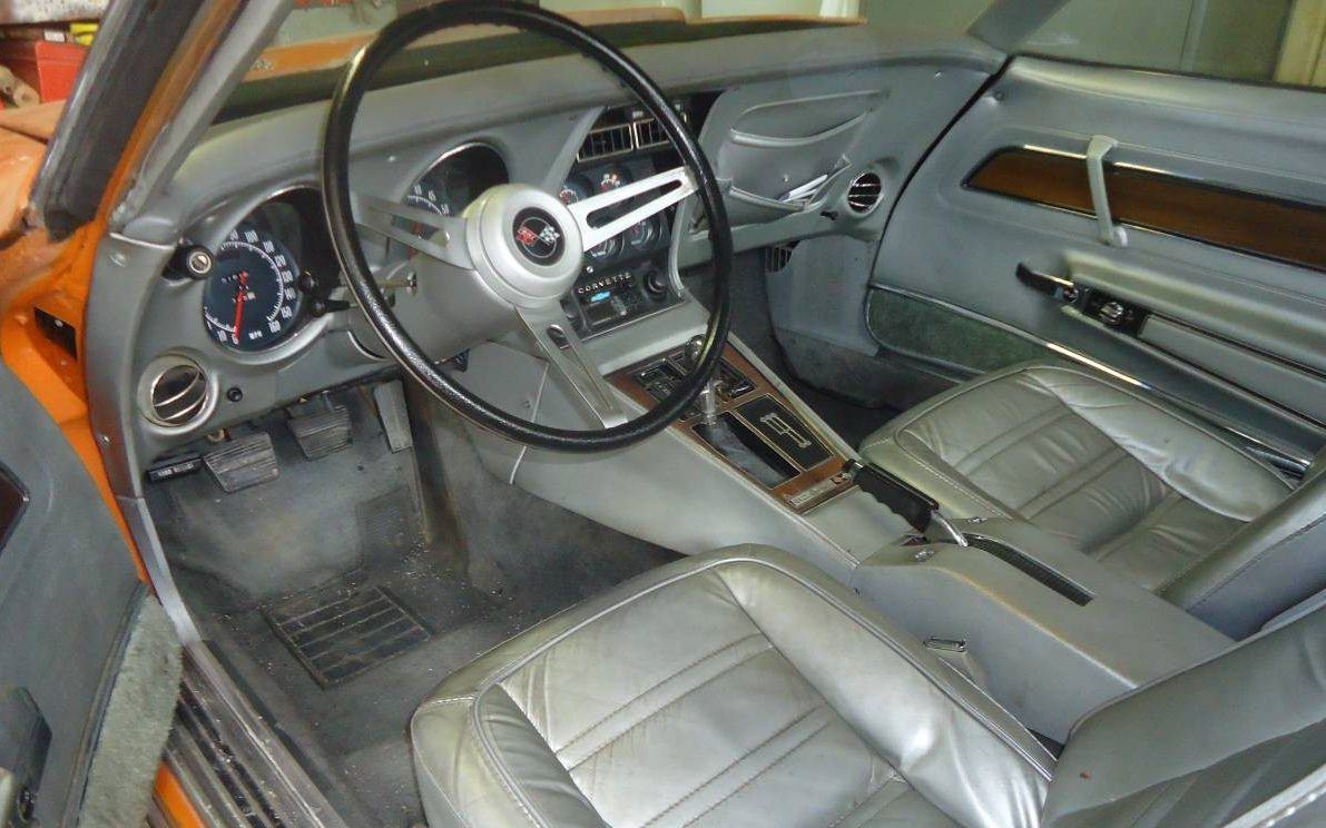1974 corvette neutral interior doors colors