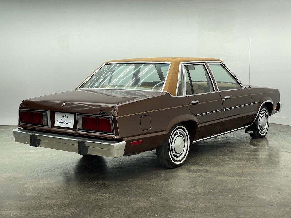 1979 Ford Fairmont Sedan 2 Barn Finds